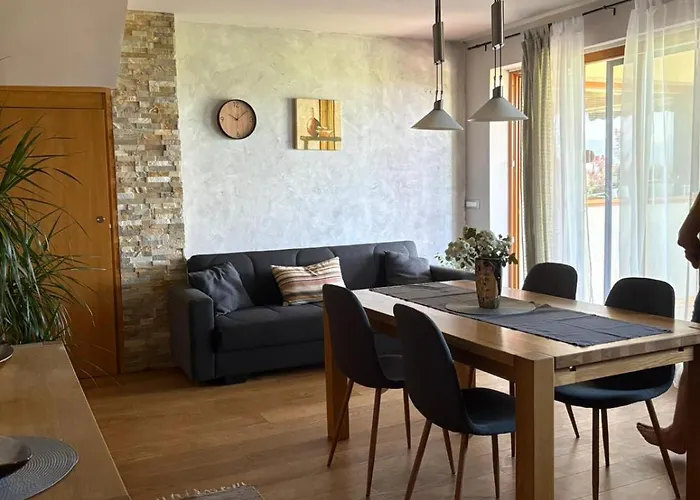 民宿 Apartma Rosa Spodnji Otok